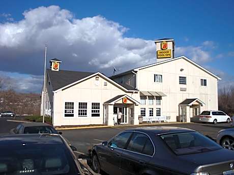 Americas Stay Inn-Leavenworth