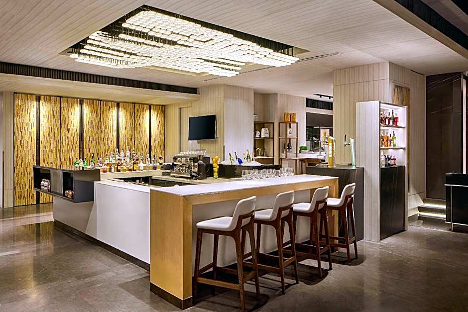 DoubleTree by Hilton Bangkok Ploenchit