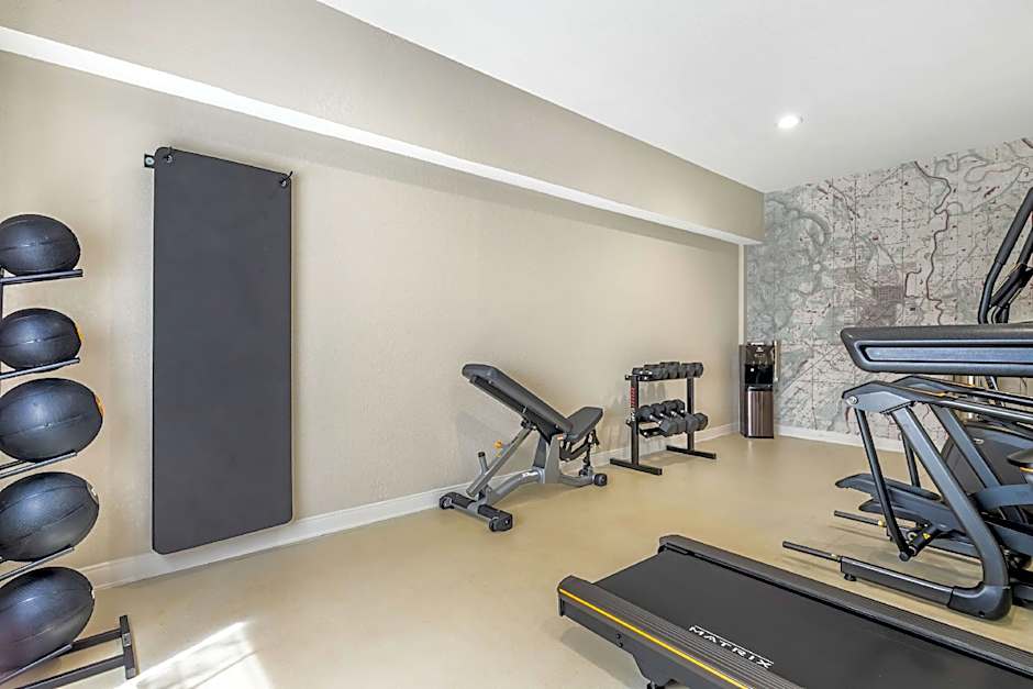 Best Western Prime Inn & Suites