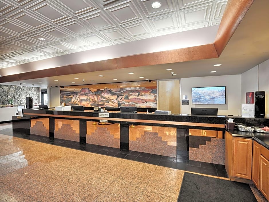 Best Western Premier Grand Canyon Squire Inn