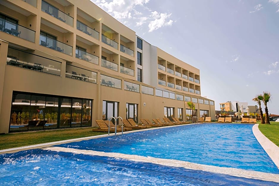 Ramada by Wyndham Cesme