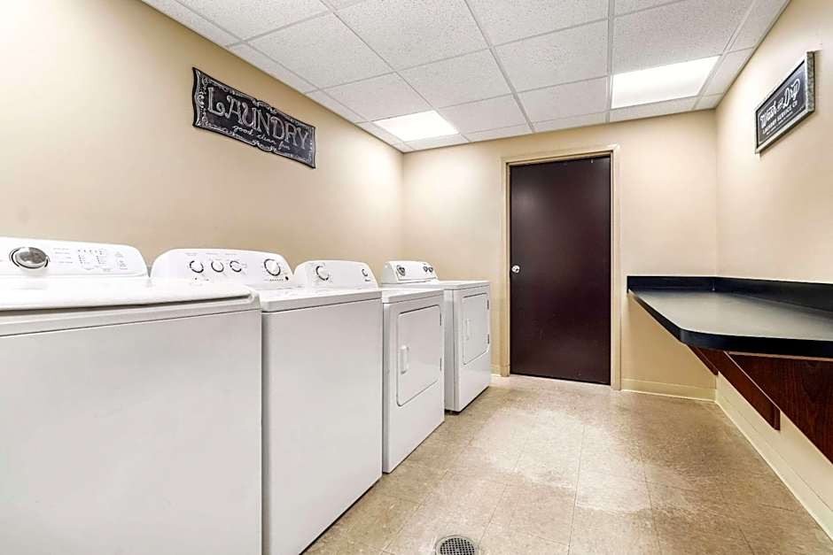 Sleep Inn & Suites Dyersburg I-155