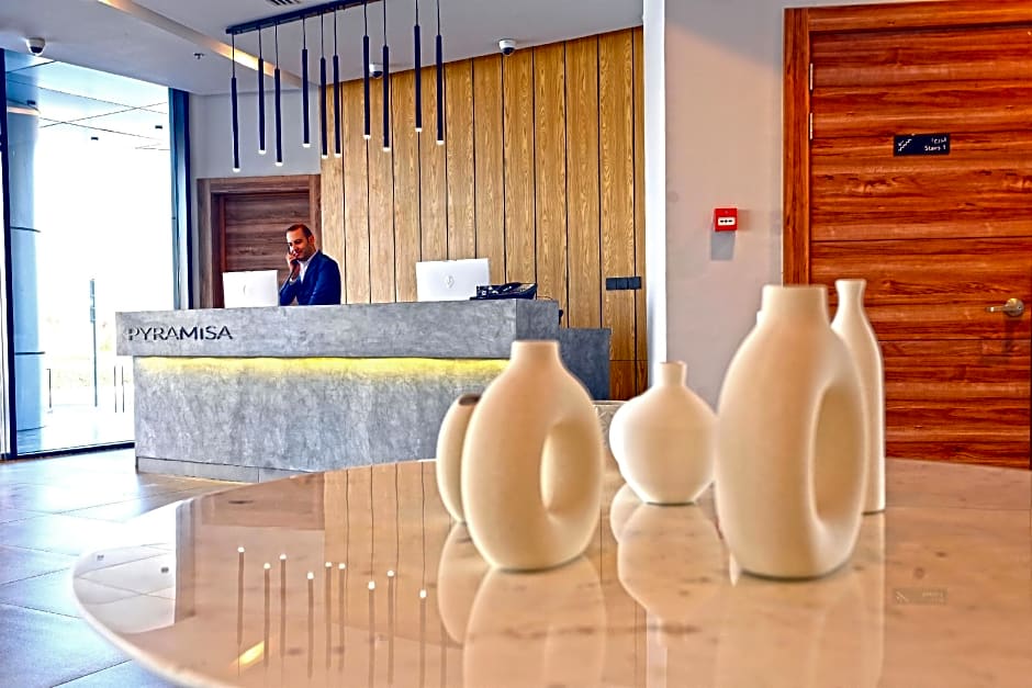 Pyramisa Hotel Apartments Dubai