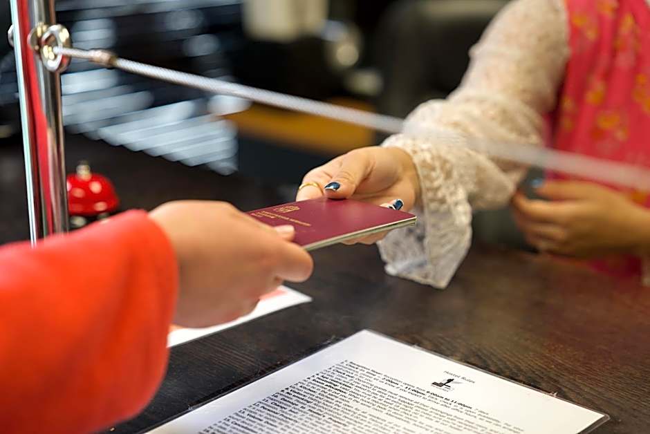 Silverfern Backpackers