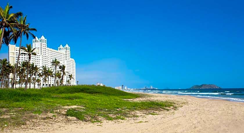 Riu Emerald Bay - All Inclusive