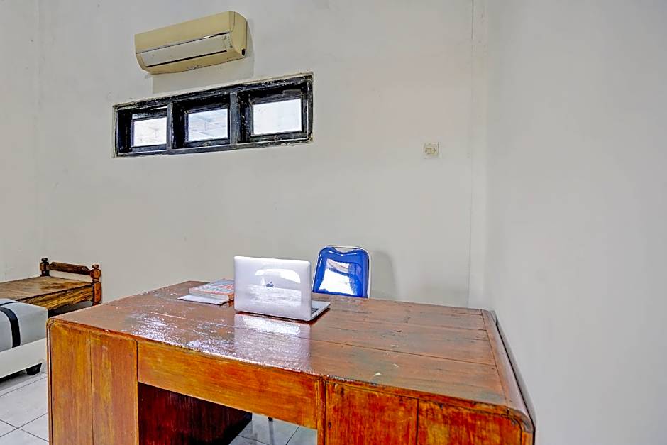 OYO Life 93037 Nova Jaya Homestay Syariah