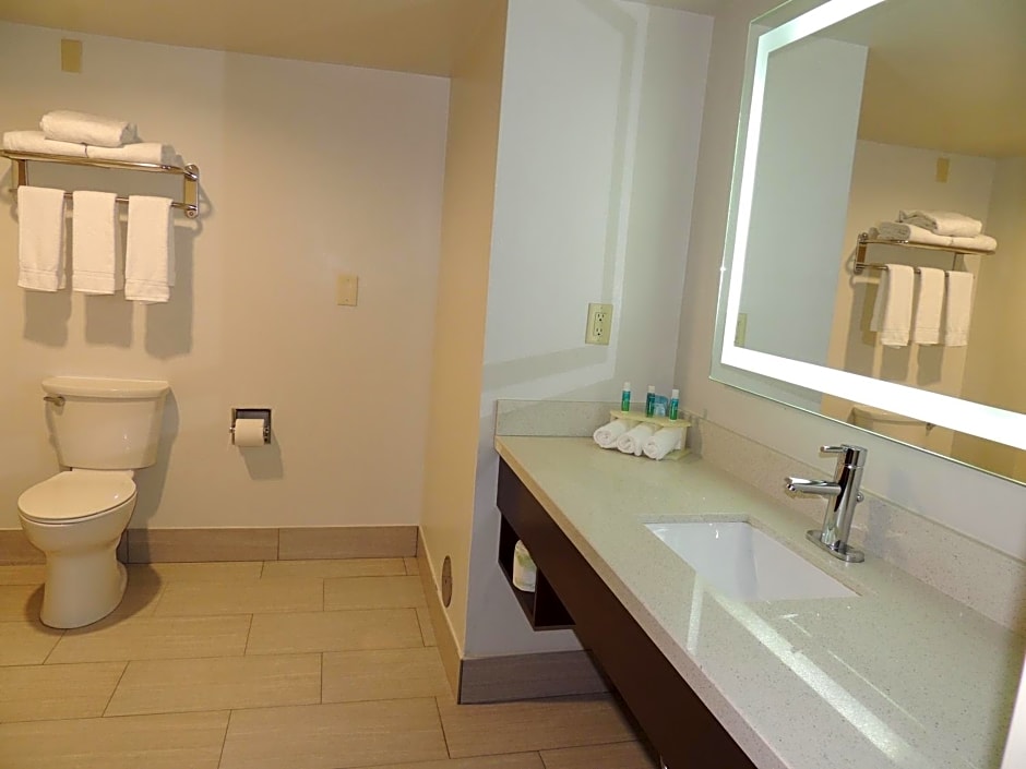Holiday Inn Express Trussville By IHG