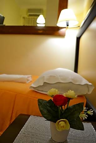 Single Room with Shared Bathroom