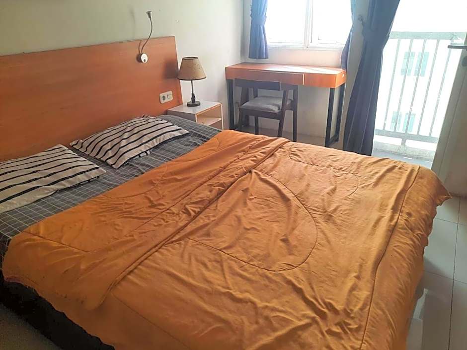 OYO Life 93140 Apartment Grand Sentraland By Fahri