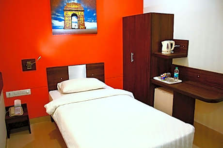 Day Use Room - 8 hours use only
