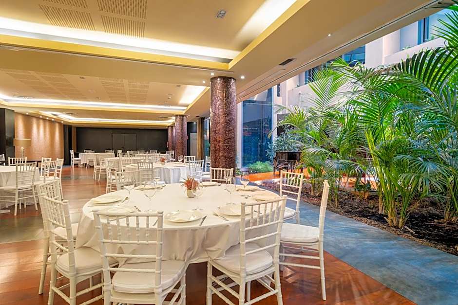 Iberik Santo Domingo Plaza Hotel
