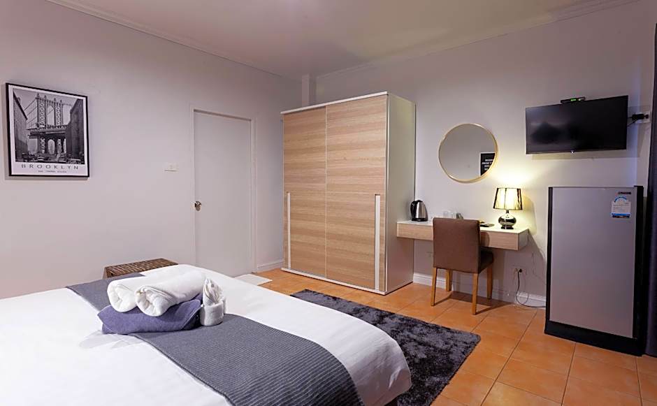 Two Chefs Inn Guesthouse