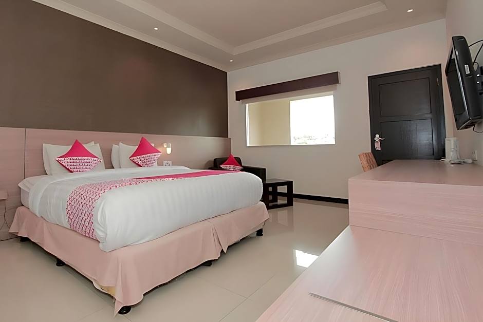 Kuraya Hotel Residence