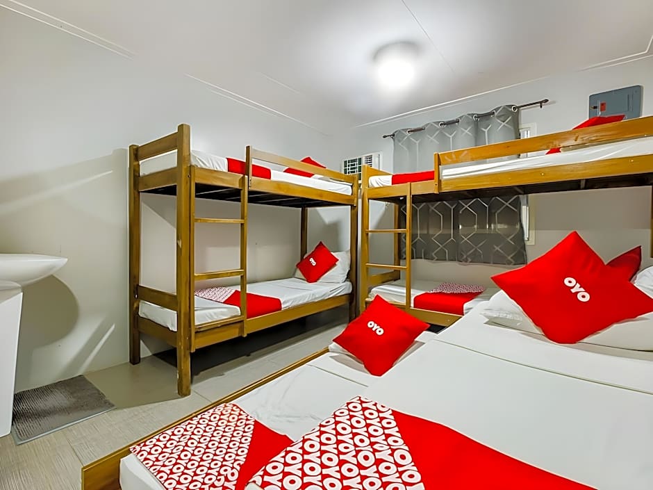 Metro Deluxe Residences near OWWA Pasay