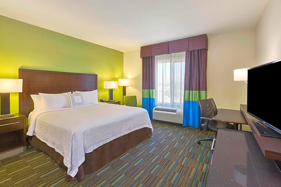Fairfield Inn & Suites Riverside Corona/Norco