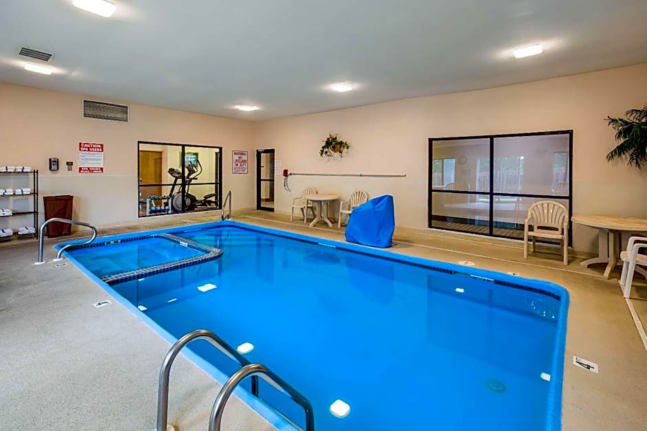 Quality Inn I-70 Near Kansas Speedway