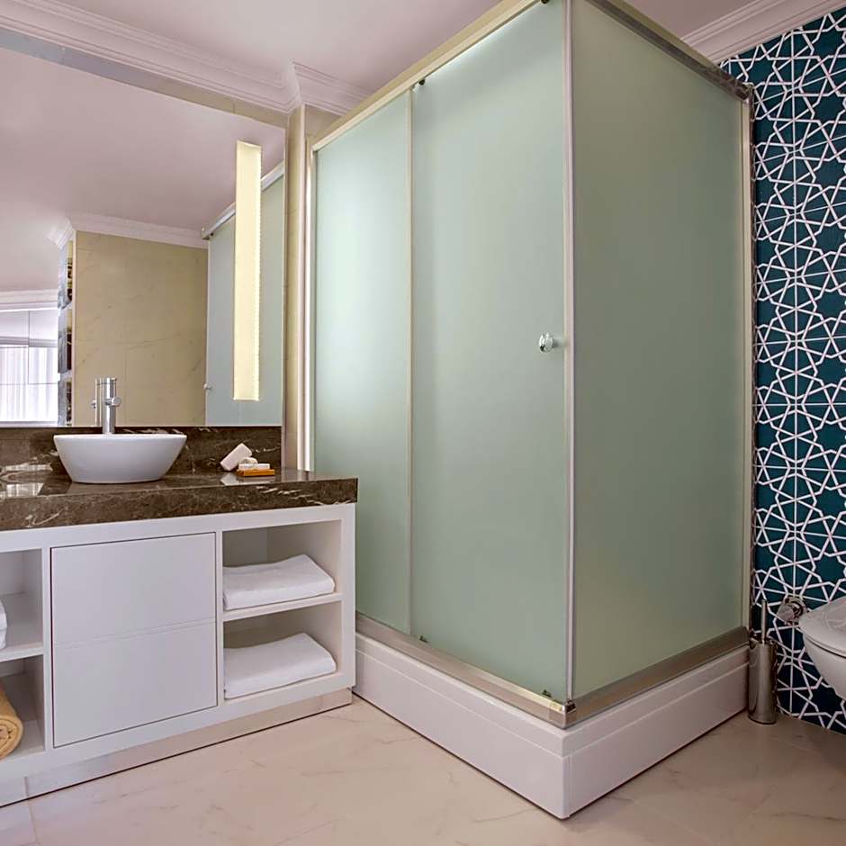 Paloma Marina Suites - Adult Only