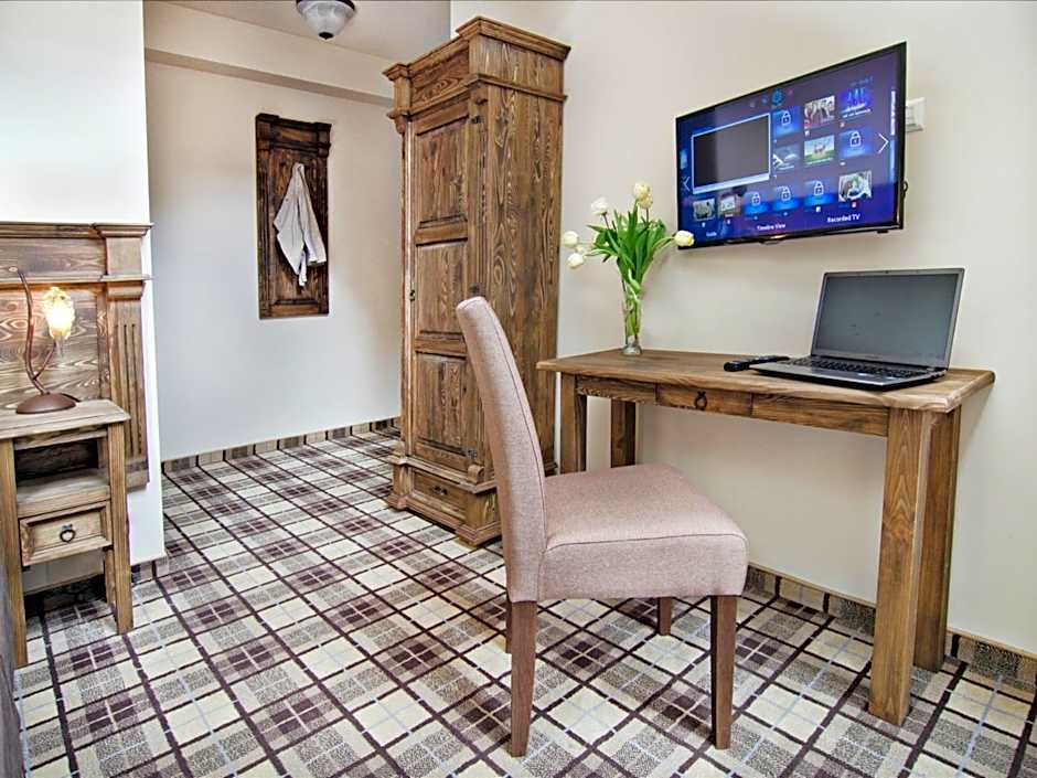 Five Stars Bed&Breakfast