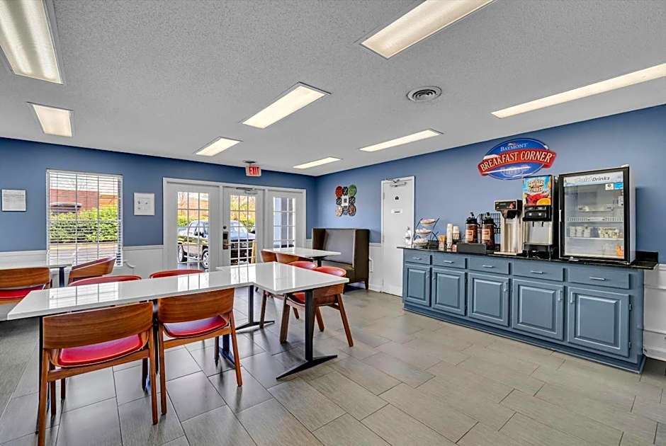 Baymont by Wyndham Warner Robins