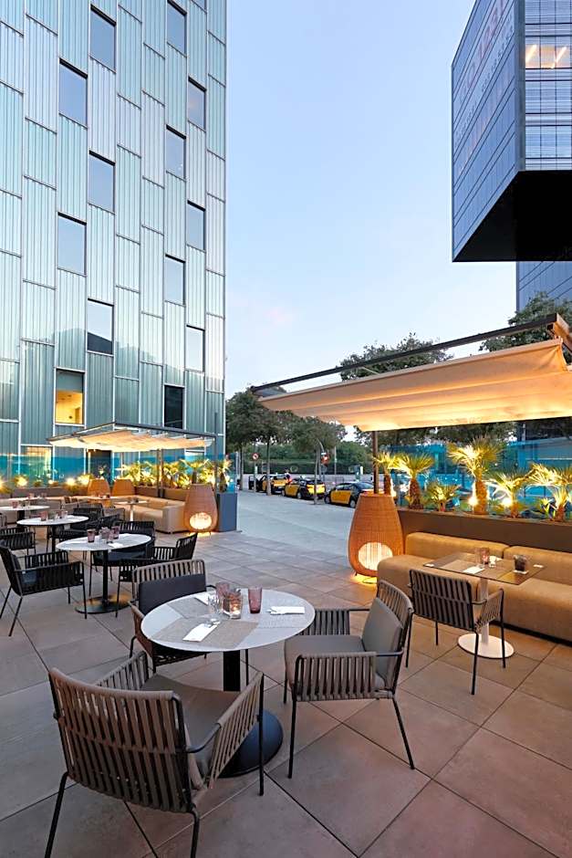 Meliá Barcelona Sky