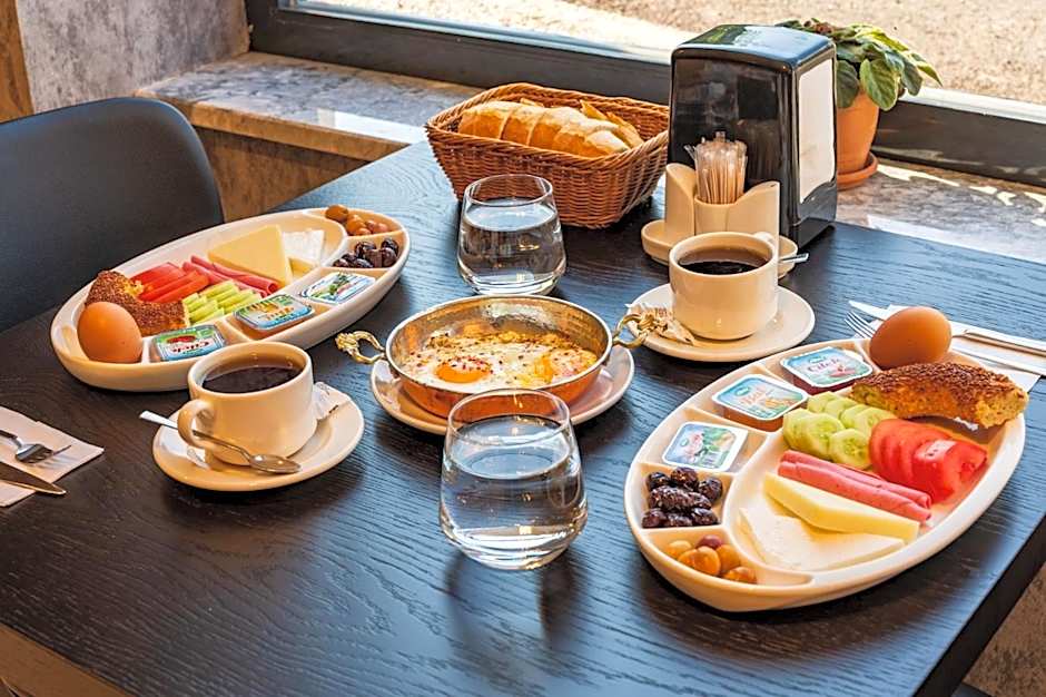 Gorukle Alpas Yasam Hotel