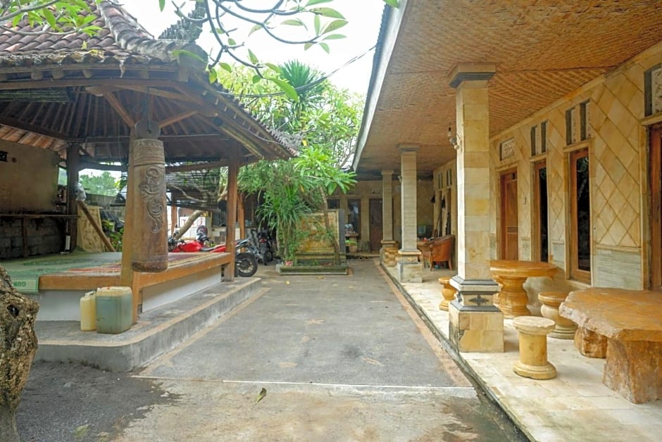 Hotel Kampoeng Drini RedPartner