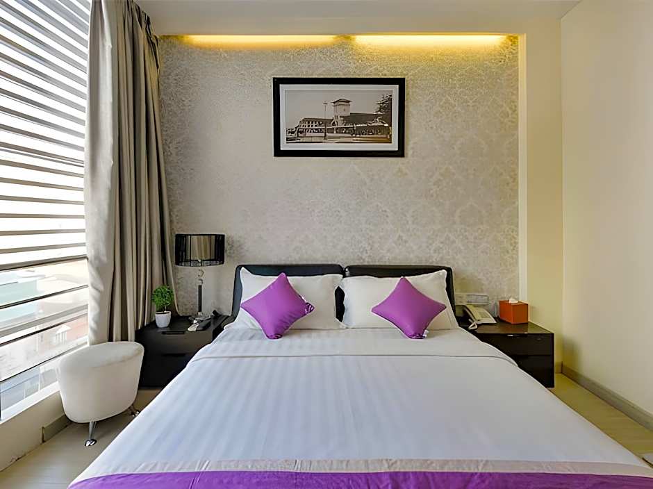 The One Premium Hotel