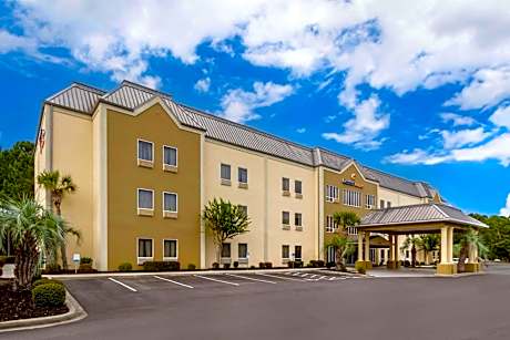 Comfort Suites At The University