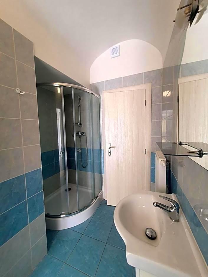 APARTMÁNY LEVOČA self check in