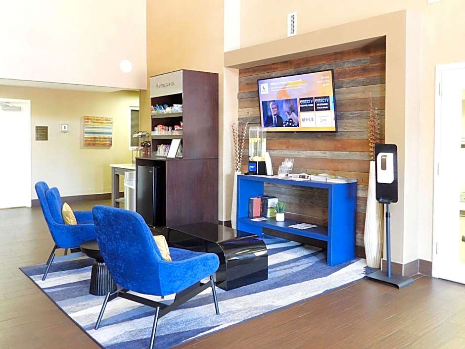 Comfort Suites