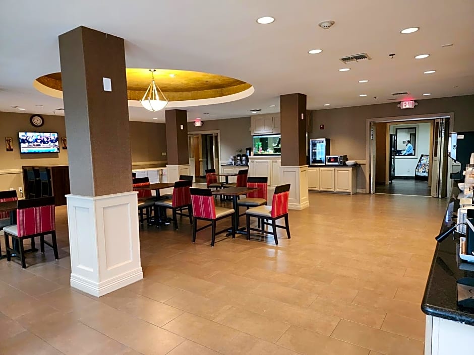 Comfort Inn & Suites Donna near I-2