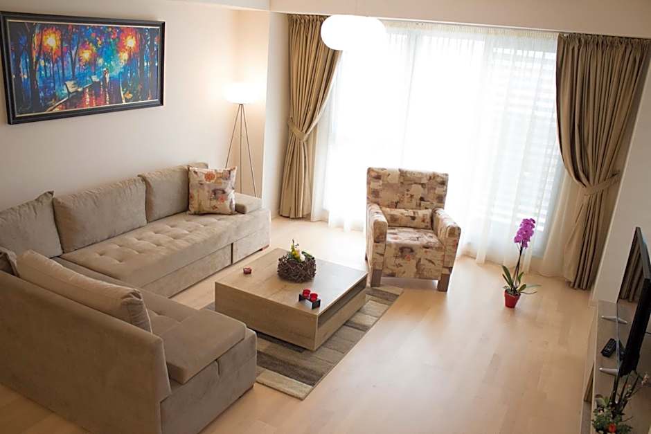 Capitоl Suites & Apartments