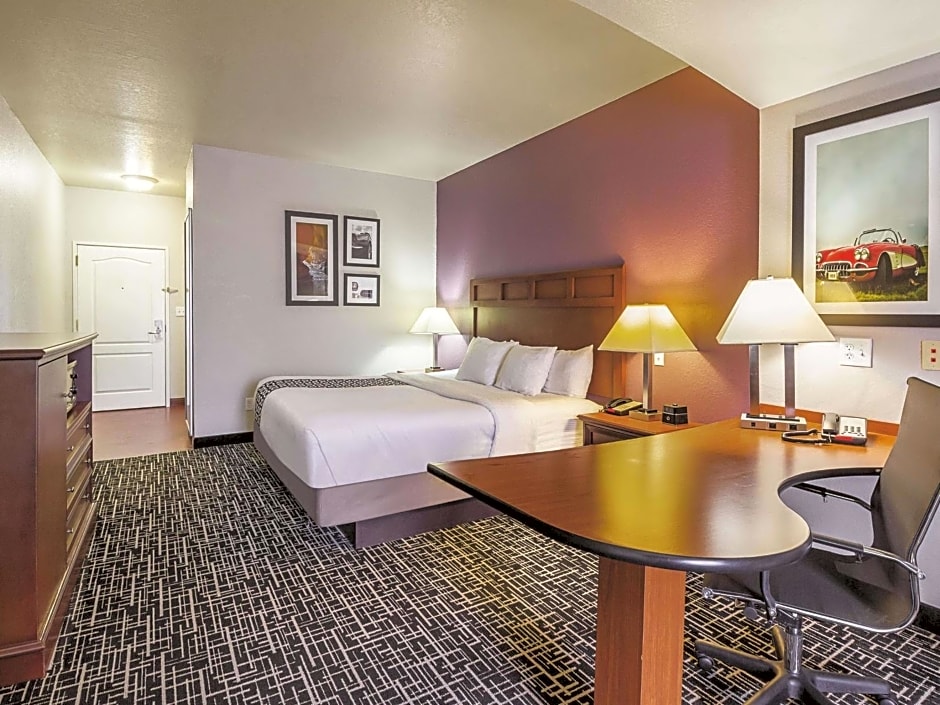 La Quinta by Wyndham Bowling Green