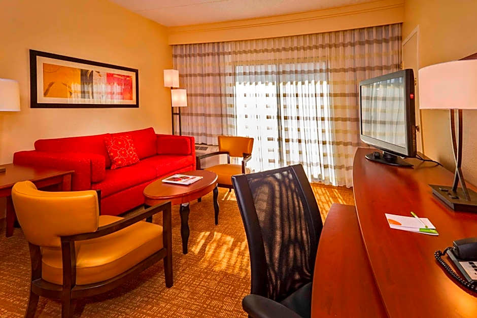 Courtyard by Marriott Virginia Beach Norfolk