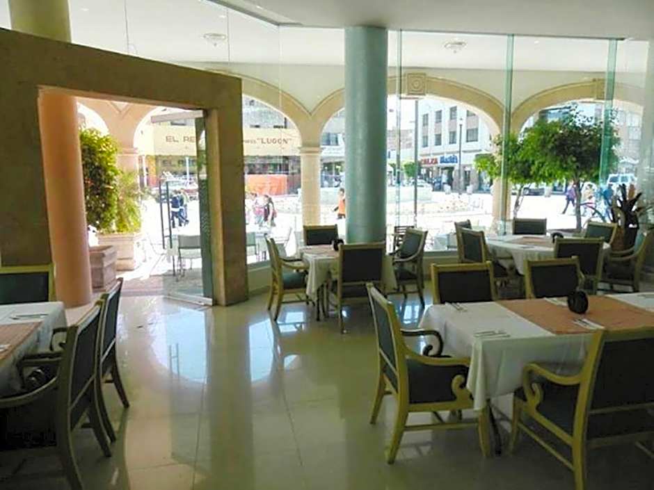 Hotel San Francisco Irapuato Business Class