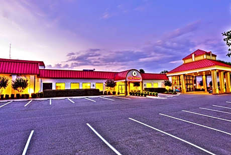 Village Inn Clemmons/Winston Salem, Trademark by Wyndham