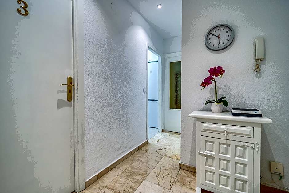 B CasaCafé Madrid Pozuelo 2 Baño Fuera de la habitacion o COMPARTIDO