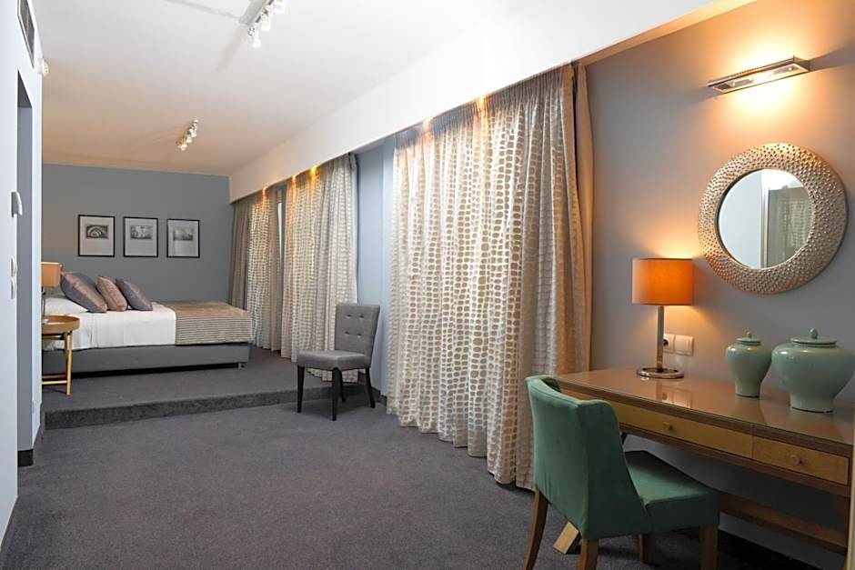 Airotel Stratos Vassilikos Hotel