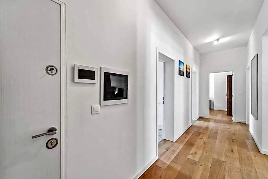Infinity Stay Ferienapartments Rheinstrasse