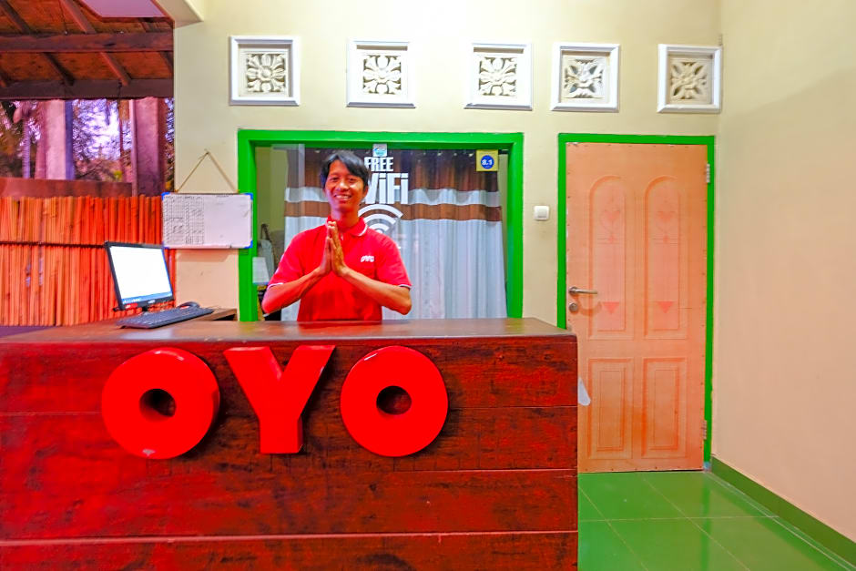 1793 Kuta Circle Homestay