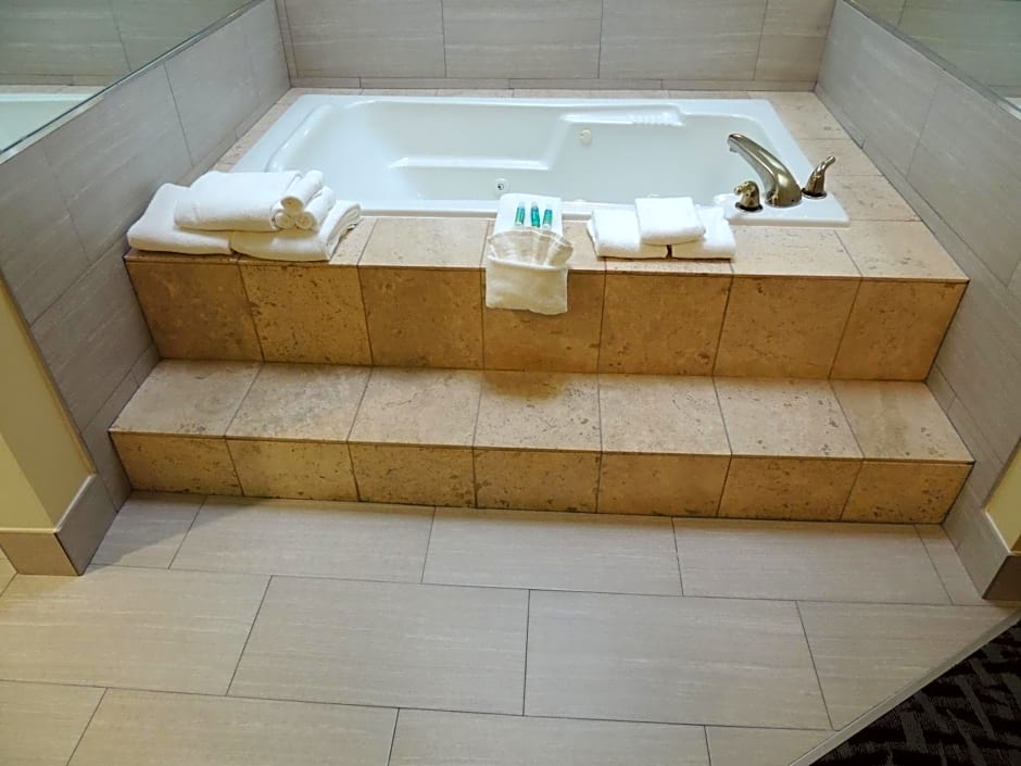 Holiday Inn Express Trussville By IHG