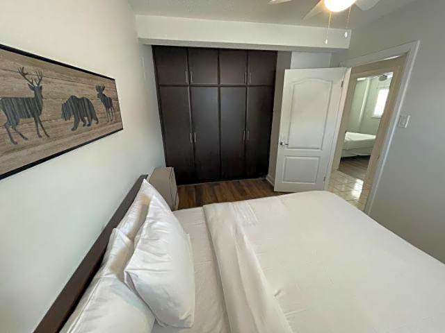 Photo 1 of 10 of Superior Apartment