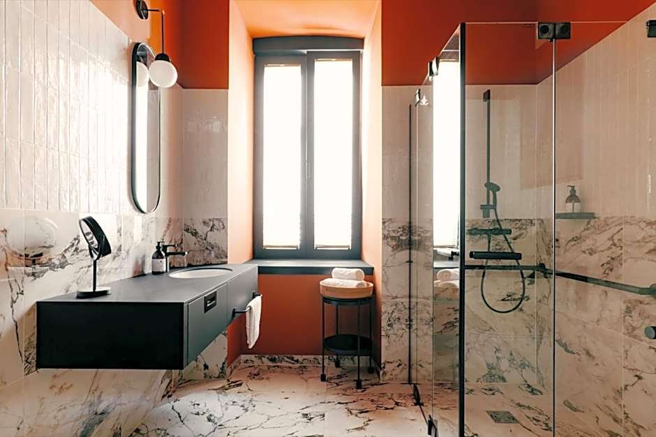 WELTWIEN Luxury Art Apartments & Free Parking