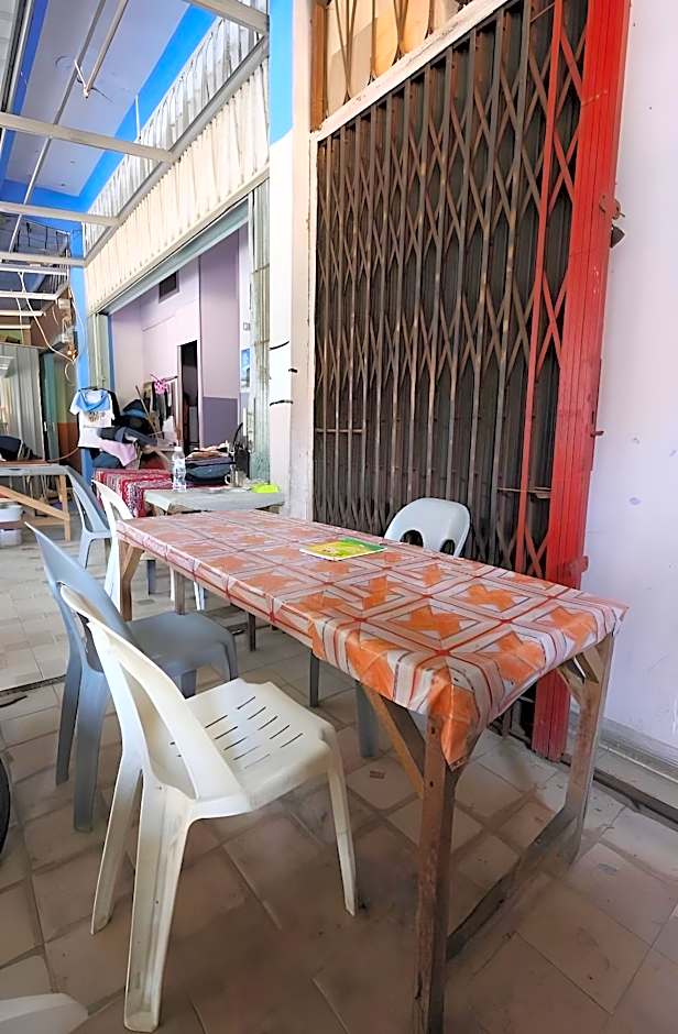 SPOT ON 93276 Fendi 2 Homestay SyariahNearPelabuhan Feri Batam Centre