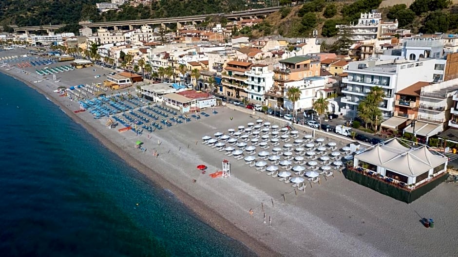 Albatros Beach Hotel