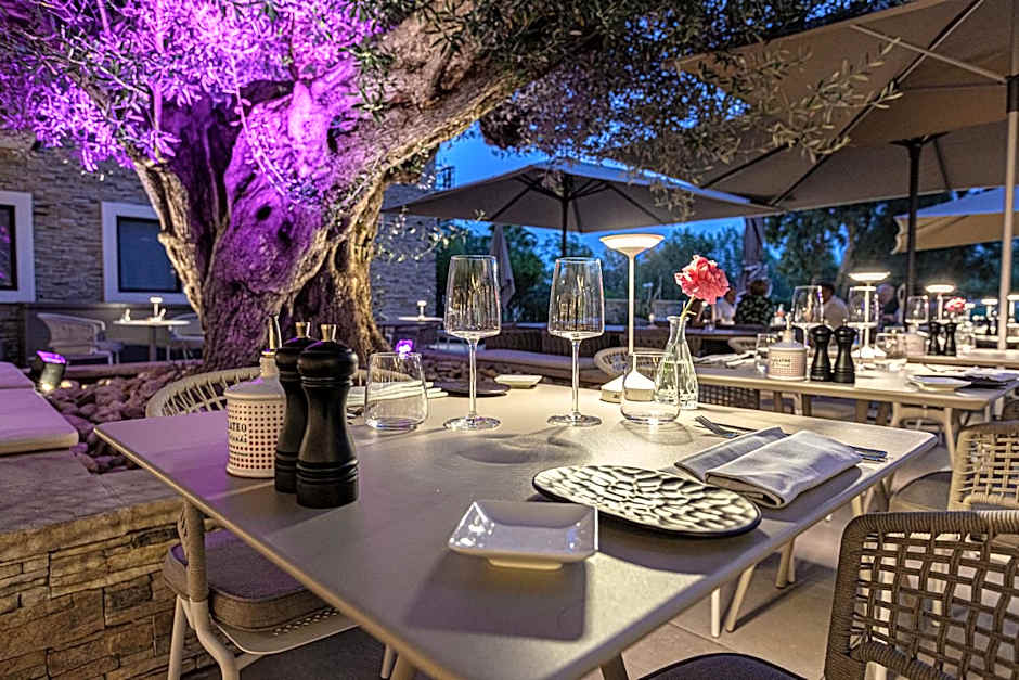 Ilot du Golf, BW Premier Collection