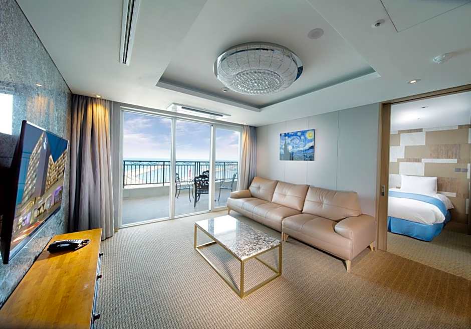 Photo 1 of 4 of Suite Room with Ocean View