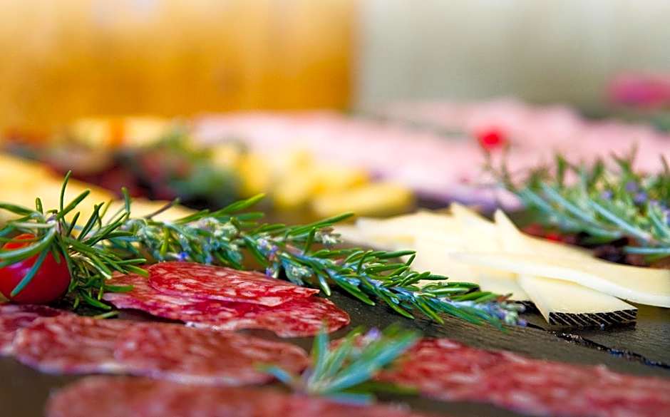 Oca Palacio De La Llorea Hotel & Spa