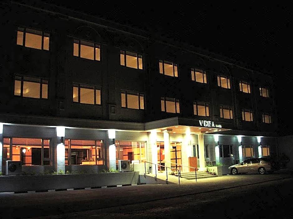Townhouse Oak Vera Hotel Near Clark International Airport