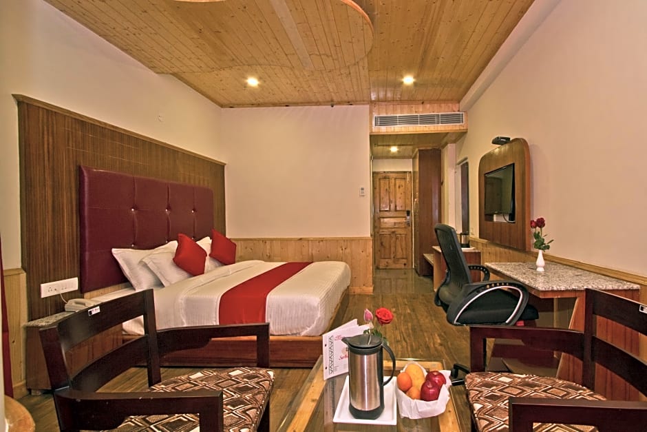 Sarthak Regency (Centrally Heated & Air cooled)